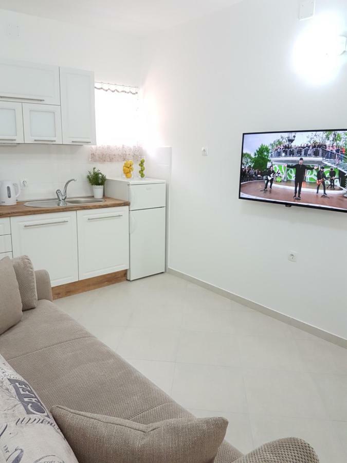 Apartmani Luka & Iva ชิเบนิก ภายนอก รูปภาพ